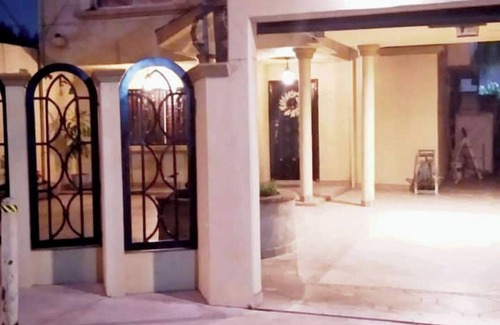 Tijuana House | USA Otay Border-1 min from the US border