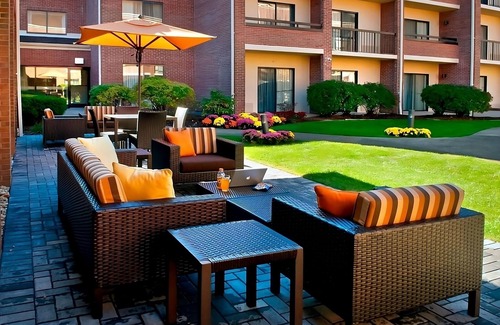 Foxboro Hotel | Use Your PTO and explore the area! Close to Gillette Stadium and Patriot Place