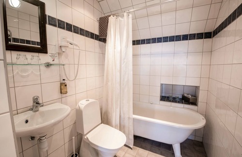 Uto Hotel | Utö Värdshus