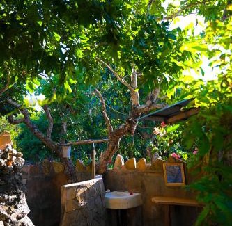 Rote Island Resort | Utopia Rote Lodge