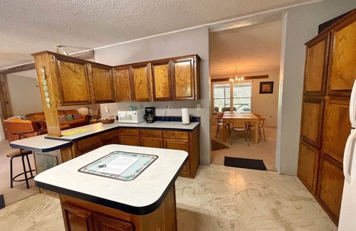Utopia House | Utopia Springs at Lost Maples~Spring Fed Sabinal River Front - Serenity