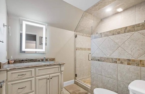 New London House | Uwharrie Point/Lake/Golf/PoolTable/Fire Pit/GIFTS