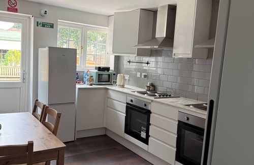 Brunel House | Uxbridge Brunel Uni En-suite Room 2
