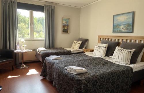 Vastra Hudiksvall Hotel | Värdshuset Glada Hudik