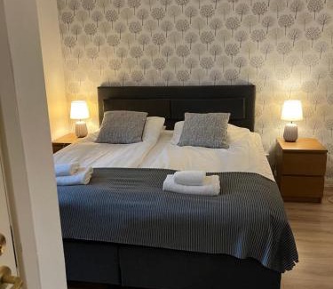 Skovde Hotel | Västerhöjdsgården