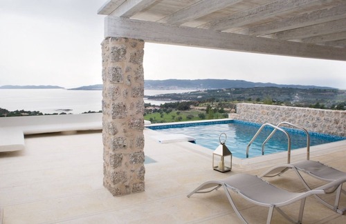 Agios Emilianos House | V&E villa2 on the hill