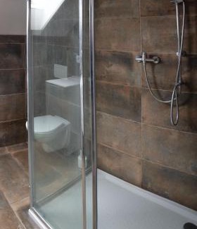 Lysa nad Labem Apartment | V sadu