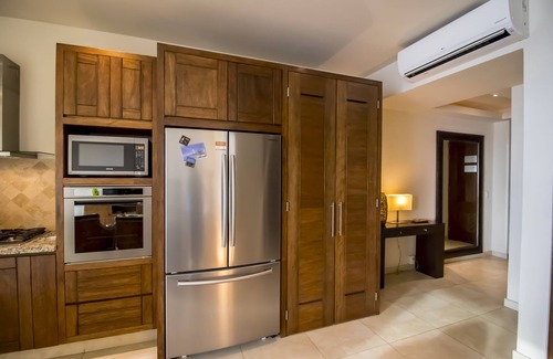 Amapas Condo | V177 Wonderful Rustic Ocean View W/Wifi and Rooftop, in Romantic Zone.