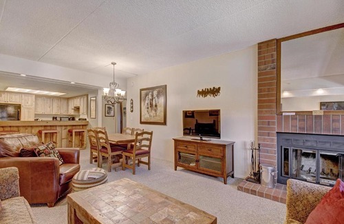 Peak 9 Apartment | VAB Antero 1205
