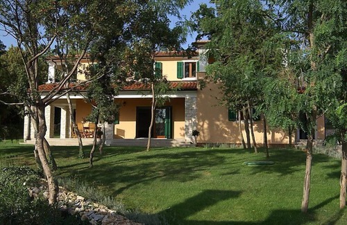 Stanisovi House | Vacation home Ana by Interhome