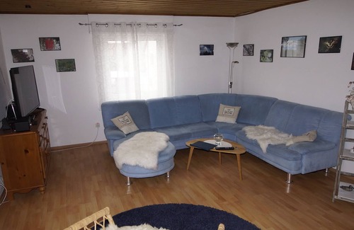 Neustadt-Lachen-Speyerdorf Condo | Vacation apartment for up to 6 people with sunny courtyard, garden and pool