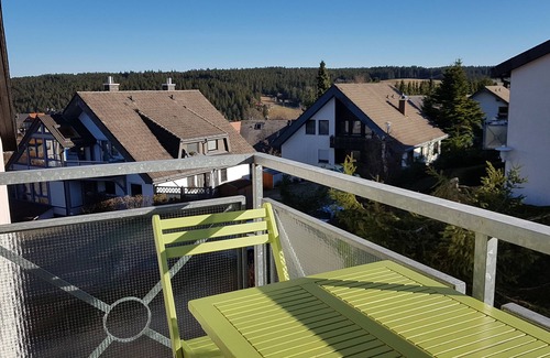 Schoenwald Apartment | Vacation apartment in the Black Forest with swimming pool, sauna and WLAN