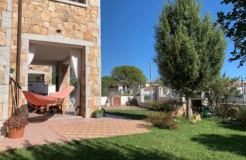 Posada House | Vacation house with garden within walking distance of the beach.