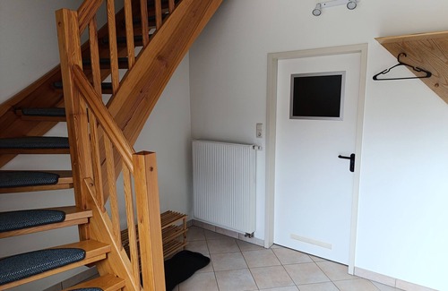 Bad Klosterlausnitz Apartment | Vacation apartment Zirbelkiefer with feel-good ambience near the spa park and clinics