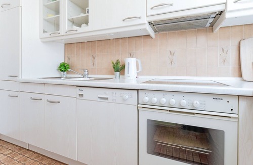 Timmendorfer Strand Apartment | Vacation apartment 7 at Kastanienallee 3 in Timmendorfer Strand