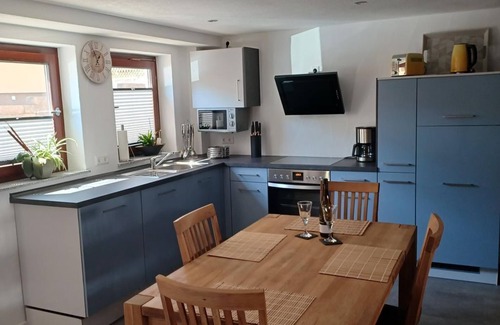 Erlenbach bei Dahn Apartment | Vacation apartment in the Grünheck - apartment/flat, shower or bath, WC,