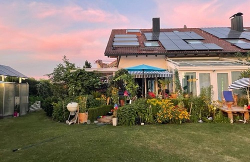Utting am Ammersee Apartment | Vacation apartment with an unobstructed view of the countryside