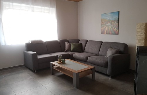 Bad Muenstereifel House | Vacation apartment near Arloff Castle and the Hubertus Chapel