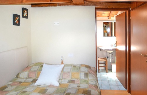 Pratovecchio Apartment | Vacation apartment 2 km above Pratovecchio: simple, functional furnishings; garden patio with barbec
