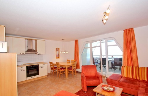 Wiek Apartment | Vacation apartment near the harbor with balcony and sea view - Hafenhäuser Wiek 05