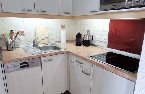 Heiligenhafen Apartment | Vacation apartment -Strandnest- on the 10th floor.