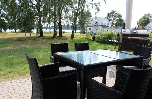 Krakow am See Apartment | Vacation apartment Utkiek OG - Residence at Lake Krakow