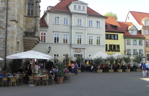 Erfurt Old Town Apartment | Vacation apartment 1 in the immediate vicinity of the Krämerbrücke in Erfurt