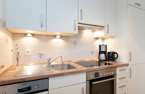 Groemitz Apartment | Vacation apartment 1 in the Haus im Grünen in Grömitz
