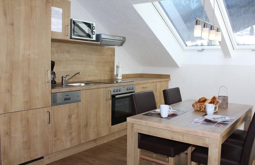 Steinach Apartment | Vacation apartment 2 for 2 persons on the 1st floor - Haus Bergland