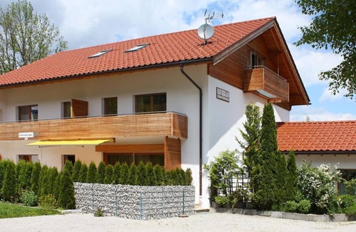 Steinach Apartment | Vacation apartment 2 for 2 persons on the 1st floor - Haus Bergland