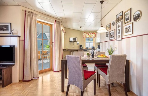 Neufrach Apartment | Vacation apartment 3, 78 sqm, 2 bedrooms, max. 4 persons