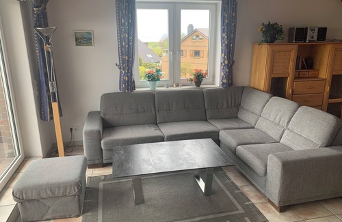 Schonberg Apartment | Vacation apartment 5 minutes from the sea, with dog.