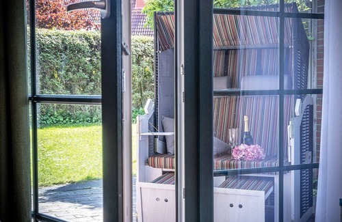 Carolinensiel Apartment | Vacation apartment 50036 - Comfortable and cozy: The vacation apartment is located in