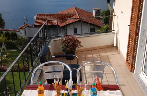 San Nazzaro Apartment | Vacation apartment/apartment for 4 guests with 55m² in Gambarogno (116693)