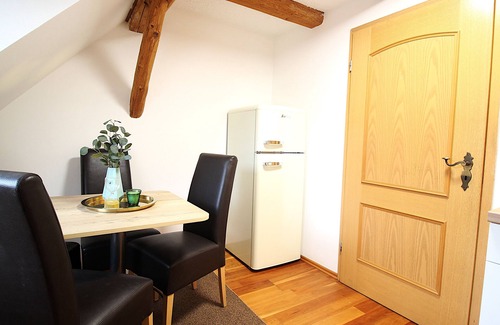 Ochsenfurt Apartment | Vacation apartment at the moated castle (2)