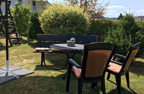 Heinsen Apartment | Vacation apartment "An der Weser" - apartment/flat, bathroom, WC, 2 bedrooms
