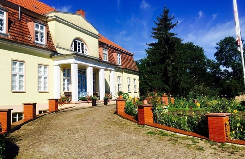 Borkow Apartment | Vacation apartment/apartment for 6 guests with 63m² in Borkow (65850)