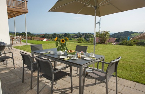 Bad Kohlgrub Apartment | Vacation apartment/apartment for 6 guests with 88m² in Bad Kohlgrub (66317)