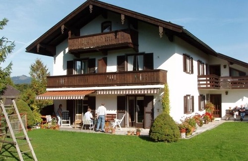 Unterwoessen Apartment | Vacation apartment 60 sqm, up to 4 persons, 2 bedrooms, balcony, WLAN