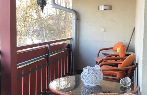 Rothkreuz House | Vacation apartment directly on the Weissensberger Weiher near Lindau