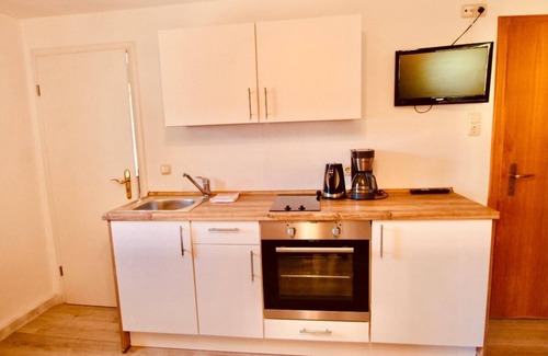 Freyung Apartment | Vacation apartment Dreisessel (43sqm) with two bedrooms, two showers + WC and kitchenette.