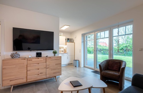 Norden Apartment | Vacation apartment for 4 people, with large terrace and garden
