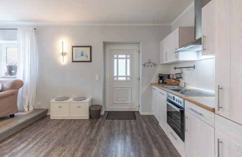 Breklum Apartment | Vacation apartment "Friesen-Lodge 2" in Breklum for up to 2 people