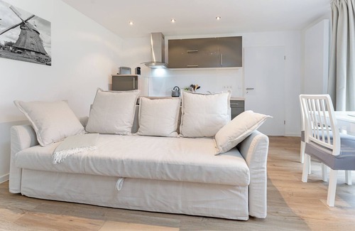 Grebin Apartment | Vacation apartment Henne with terrace in Grebin