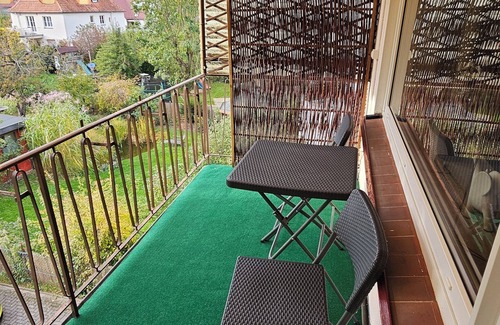 Hamelin Apartment | Vacation apartment in a central and quiet location with balcony, within walking distance of the city center