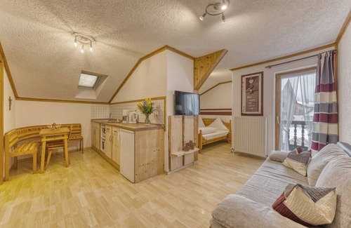Lalling Apartment | Vacation apartment in Lallinger Winkel with balcony