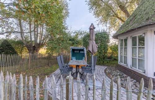 Schleswig-Holstein Apartment | Vacation apartment Kastanienhof Holunder in Wisch for up to 2 people
