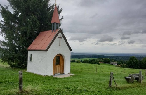 Saulgrub Apartment | Vacation apartment Kirchblick - House Benedikt
