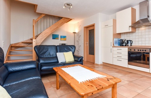 Utgast Apartment | Vacation apartment Krabbe - Ferienhof Gerdes in Utgast