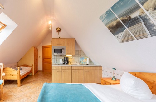 West Husum Apartment | Vacation apartment Maashof Störtebeker in Husum for up to 3 people